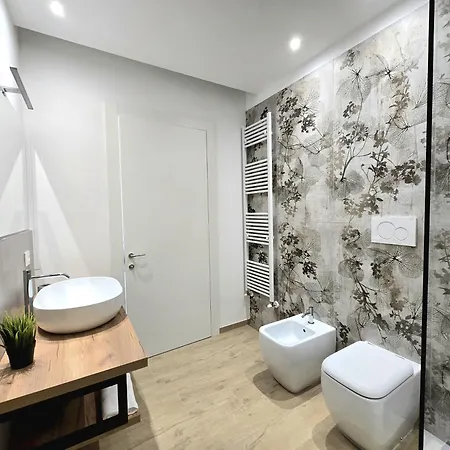 Rose - Stazione Rum i privatbostad *