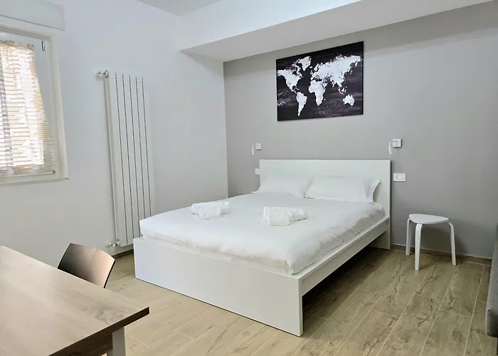 Rum i privatbostad Rose - Stazione *