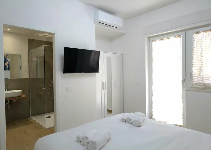 Rum i privatbostad Rose - Stazione *